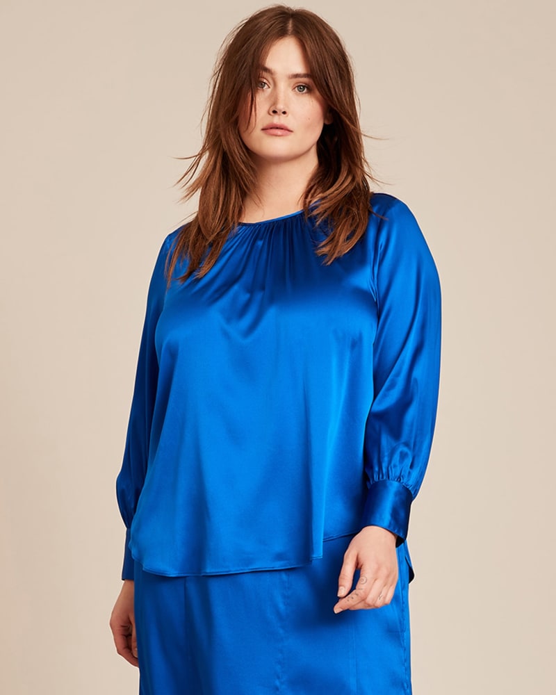 Front of a model wearing a size 14 Mimosa Blouse in Blue by Gabriella Rossetti. | dia_product_style_image_id:230945